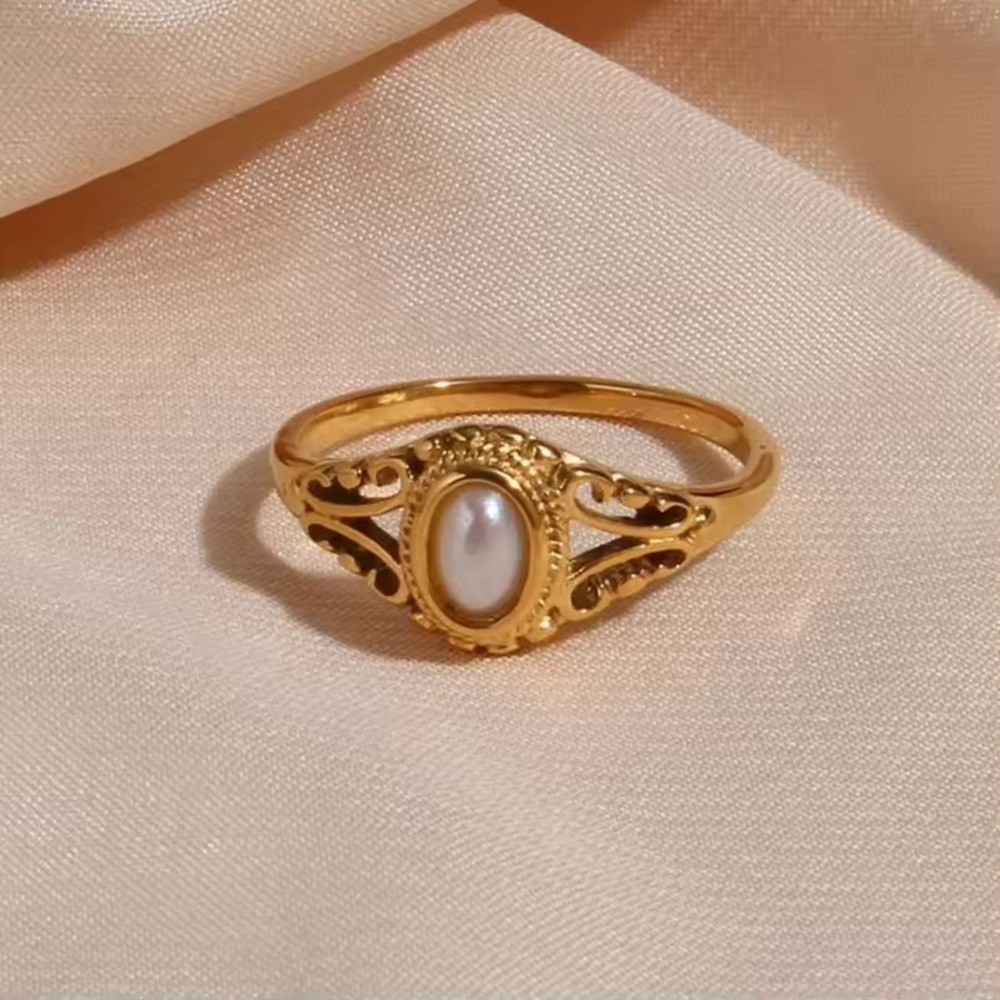 18k Gold Plated Delicate Natural Freshwater Pearl Rings - Picture 6 of 10